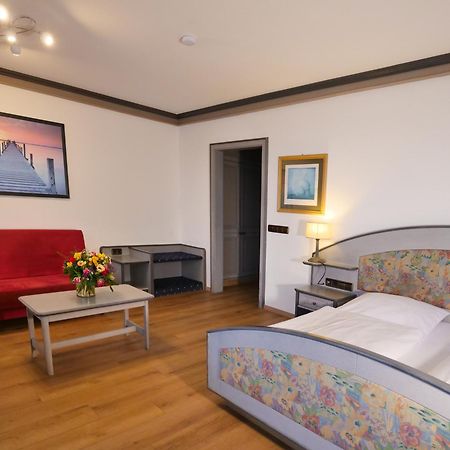 Seehotel Pegasus Хершинг-ам-Аммерзе Экстерьер фото
