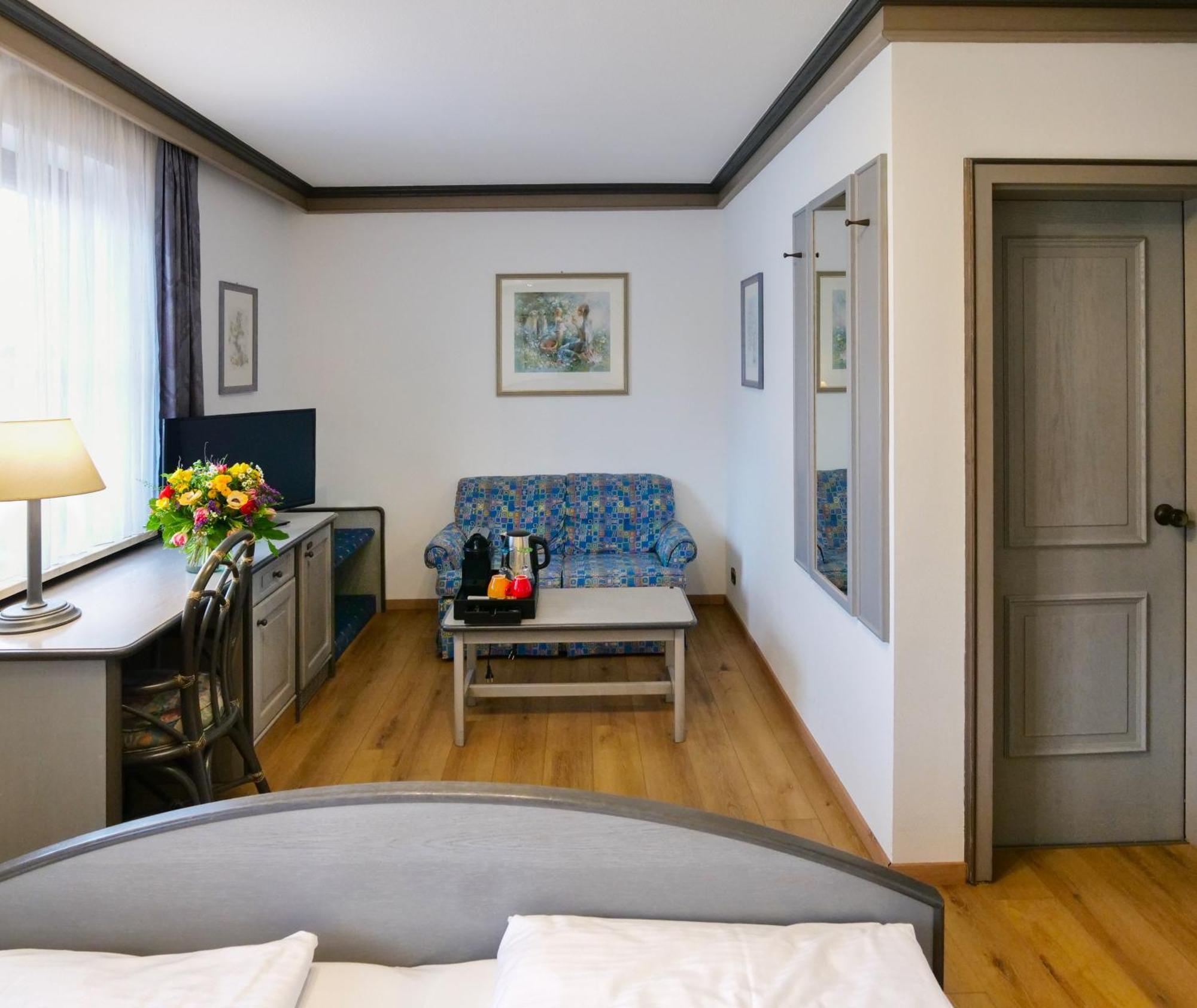 Seehotel Pegasus Хершинг-ам-Аммерзе Экстерьер фото