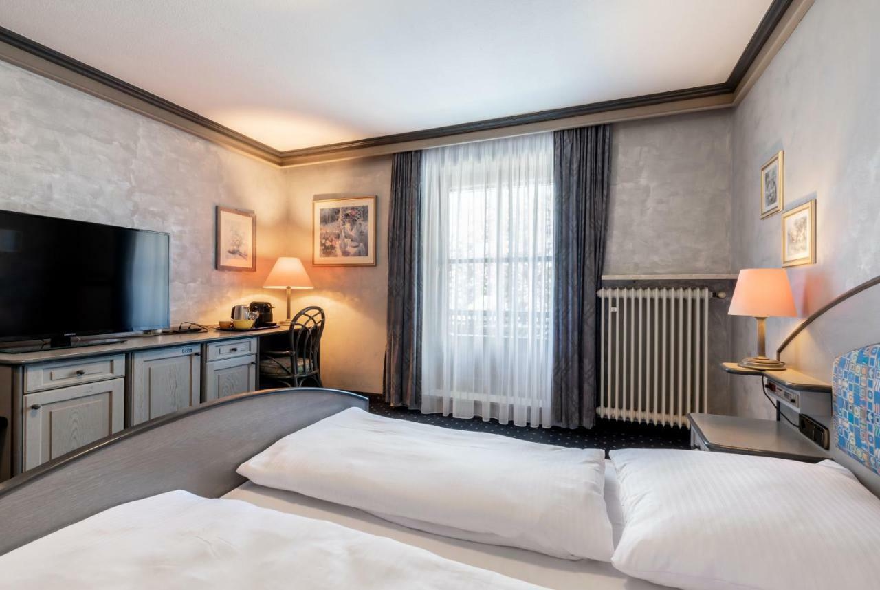 Seehotel Pegasus Хершинг-ам-Аммерзе Экстерьер фото